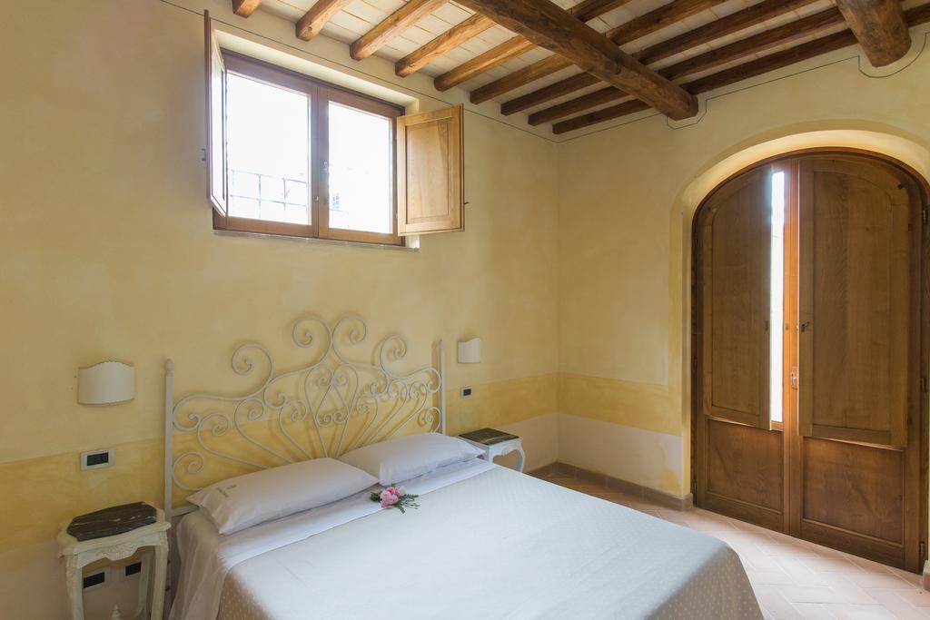 Вілла Il Borgo Di San Michele Papigno Екстер'єр фото